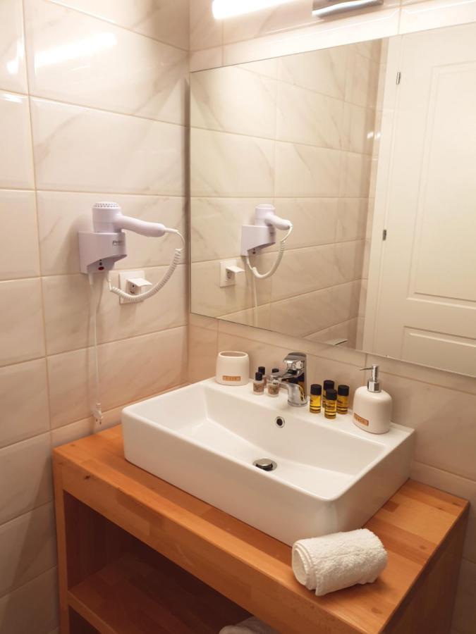 Reiki Apartments Ereikoussa Eksteriør bilde