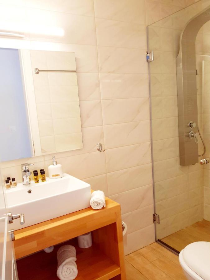 Reiki Apartments Ereikoussa Eksteriør bilde