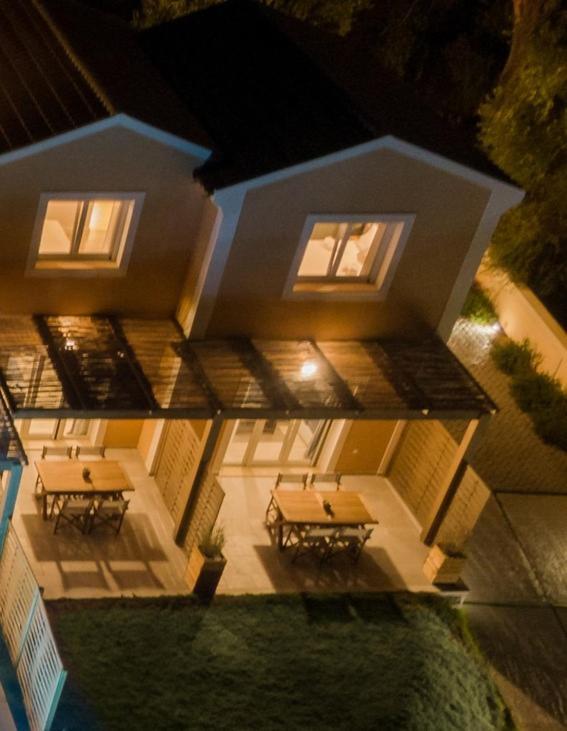 Reiki Apartments Ereikoussa Eksteriør bilde