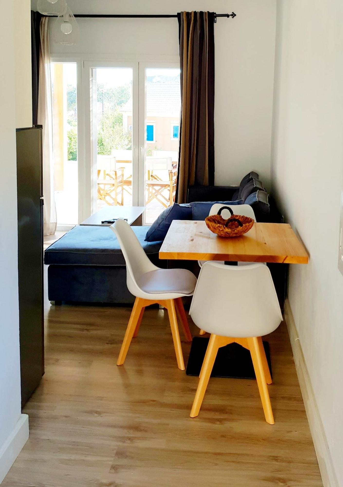 Reiki Apartments Ereikoussa Eksteriør bilde
